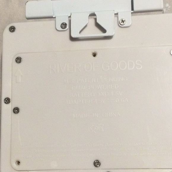 Lighting - Picture 7 of 7